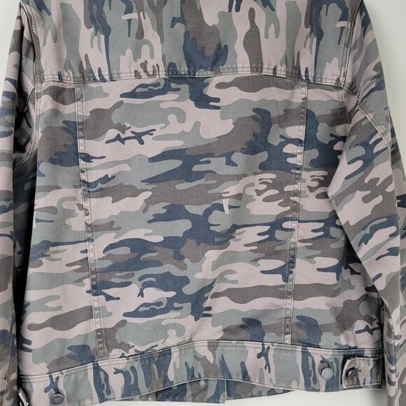 Liverpool Camo Utility Patch Pockets Jacket - Picture 9 of 14